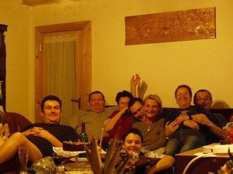 rodinka pokope .... oslava.jpg